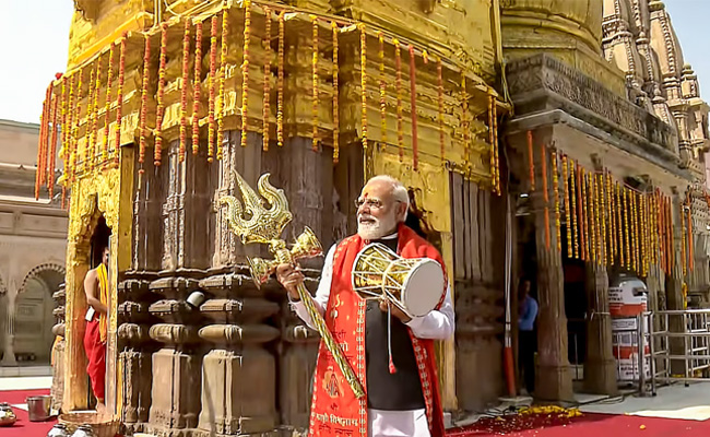 PM Modi holds 14-km roadshow in Varanasi, offers prayers at Kashi Vishwanath temple
